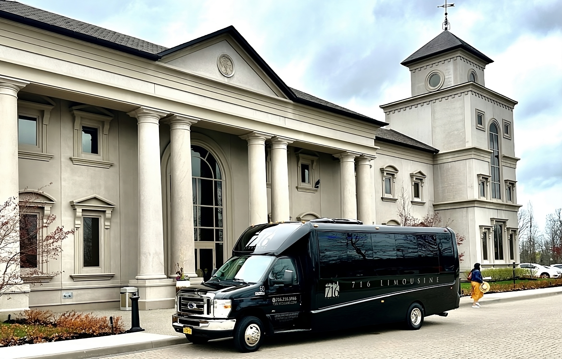 716 Limousine Fleet - gallery image of 20 pax luxury limousine buses